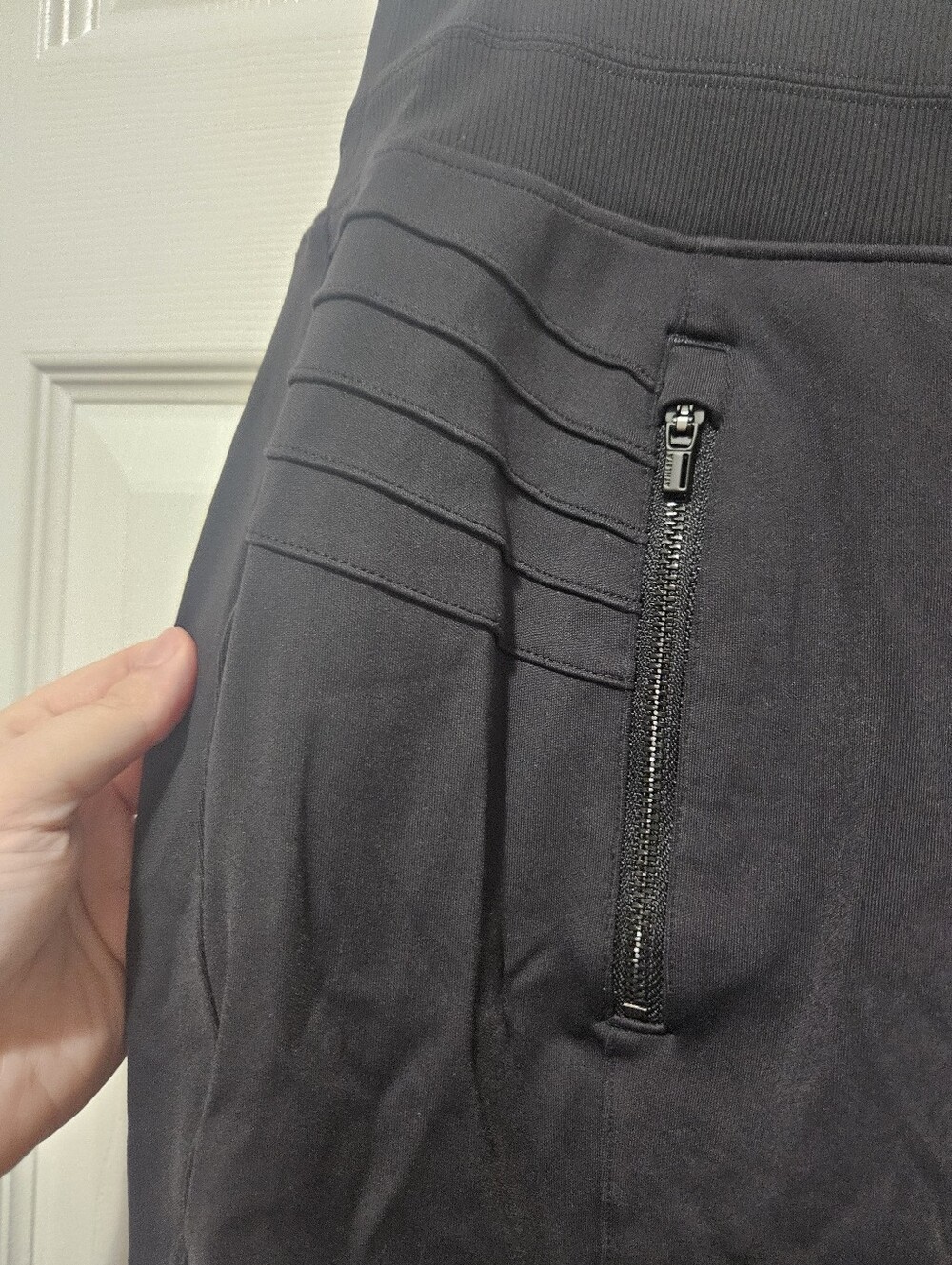Athleta Venice Moto Jogger L - Picture 3 of 6